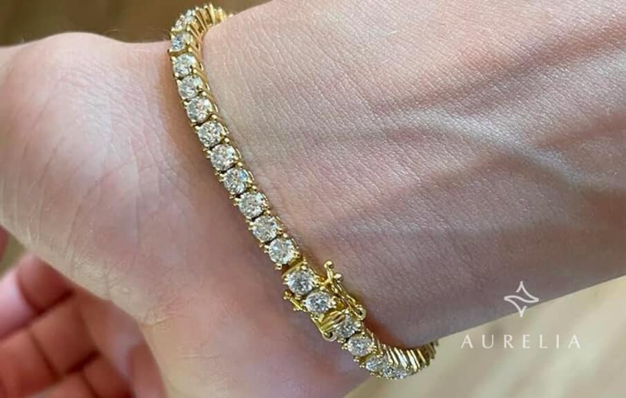 Moissanite Tennis Bracelet in 18K White Gold Plated Sterling Silver - D Color VVS1