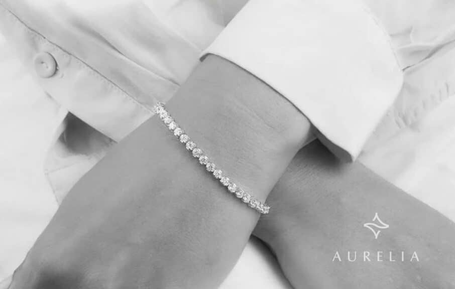 14K White Gold Diamond Tennis Bracelet (2 cttw, I-J Color, I2-I3 Clarity) in 7-inch length