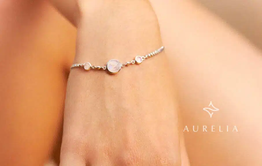 Gemstone Bracelets That Add Sparkle & Style to Your Collection