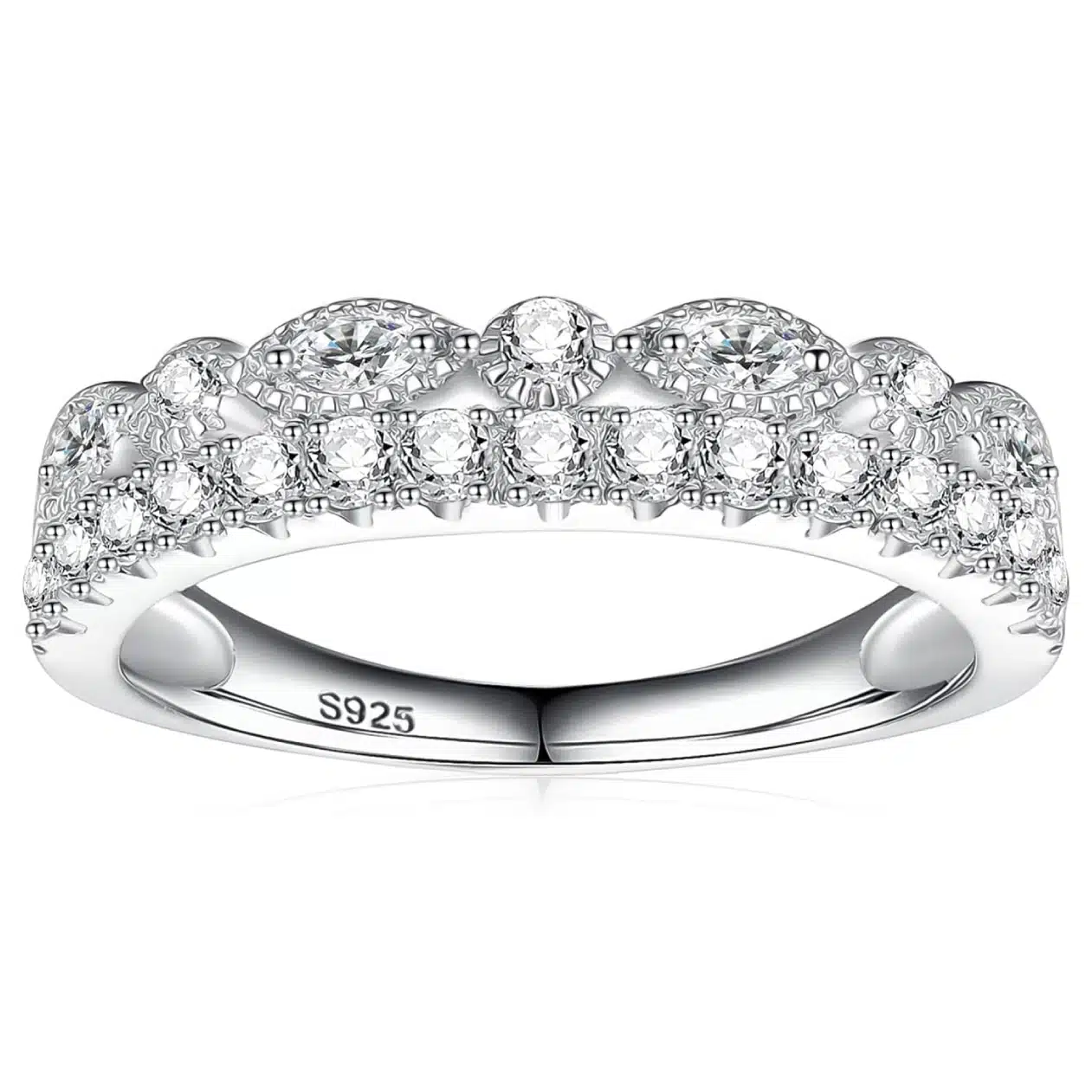 Yaresul Moissanite Wedding Band