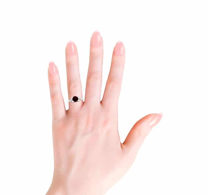 classic-garnet-ring-2
