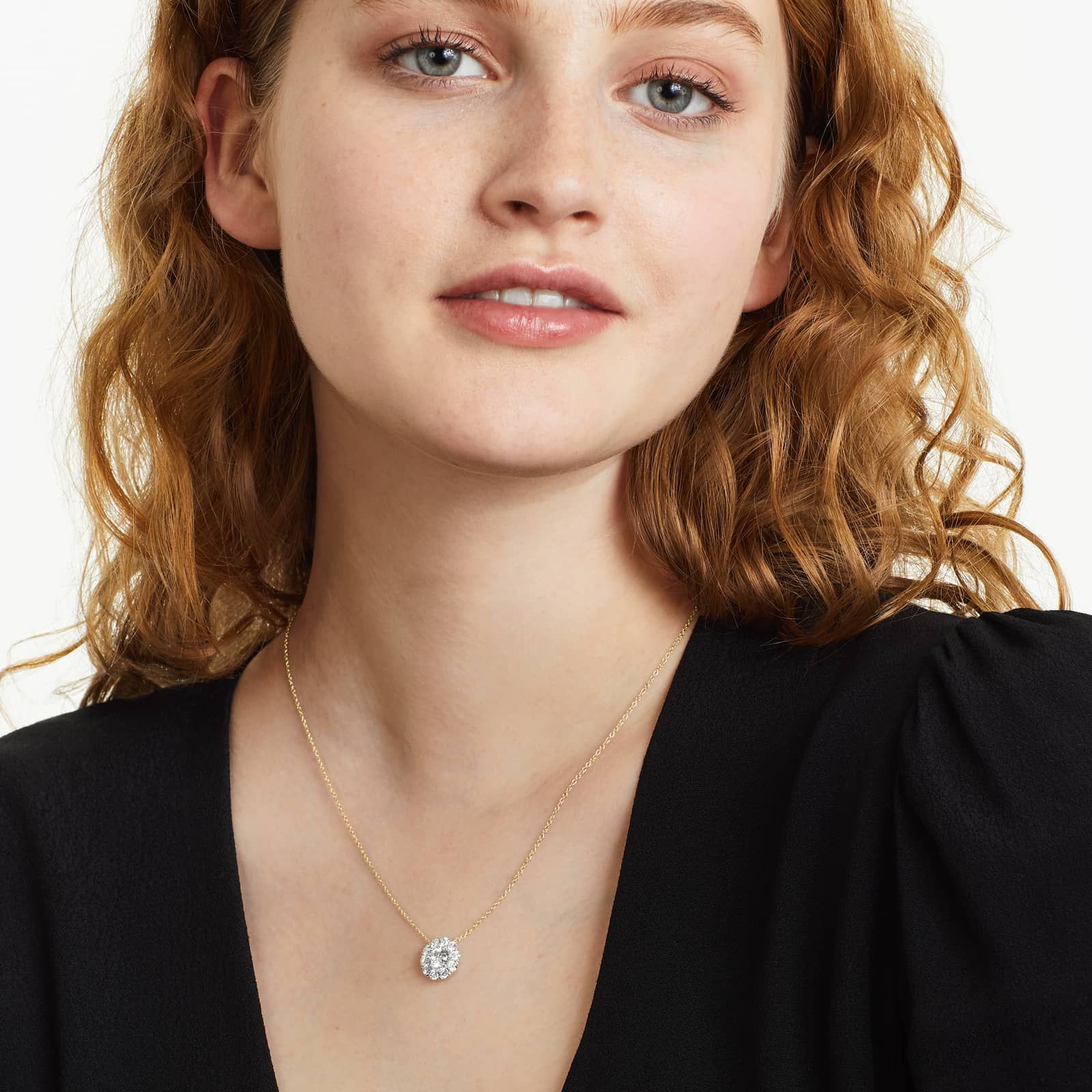 A 1.50 CTW Halo Lab-Grown Diamond Pendant in 14K Yellow Gold with F-G/VS2-SI1 quality, a brilliant choice among Luxury Push Present Ideas and push present necklace for mom gifts.