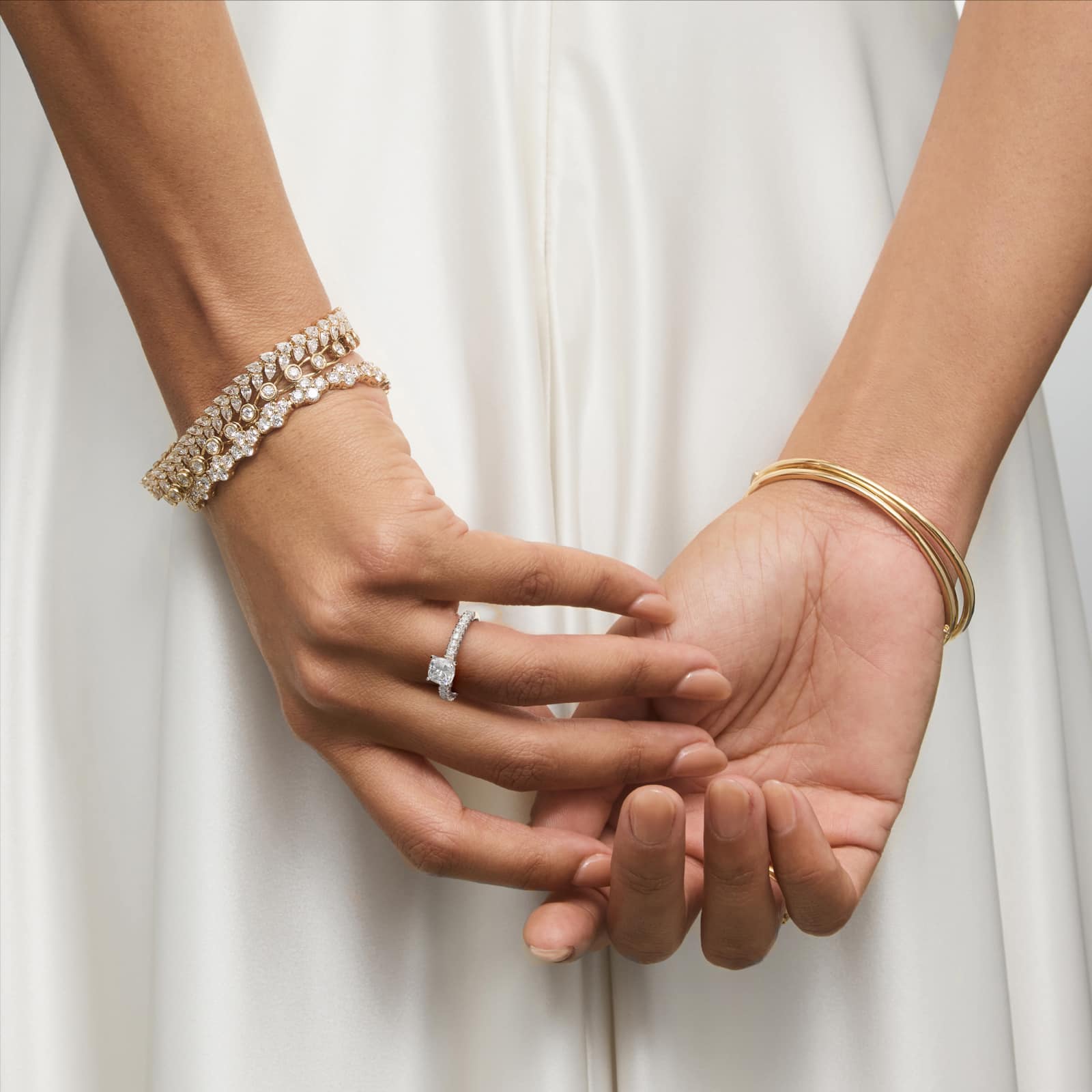 A spectacular 4.00 Carat Elongated Cushion Cut Diamond Ring (E/VVS1 Lab-Grown Diamond) set in a French Pavé Platinum band model view.