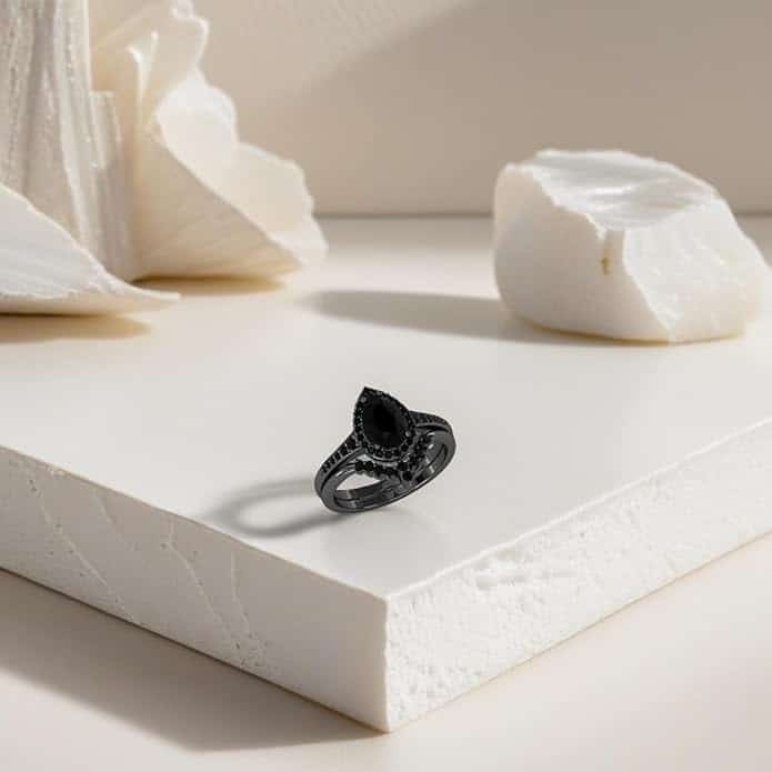drop-tear-black-onyx-moissanite-black-wedding-ring-set-for-her-3ct 2 A 3.0 CT Drop-Tear Black Onyx and AAAAA Moissanite Black Wedding Ring Set For Her in 925 Sterling Silver with a Black Gold plating option.